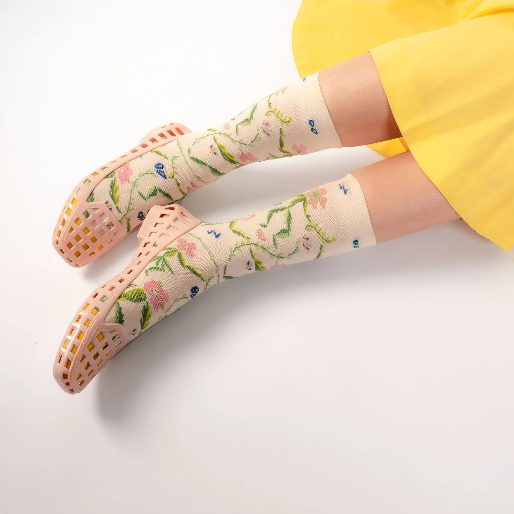 Bonne Maison Socks Natural Dance