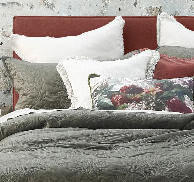 Constance Coverlet Set Range Olive