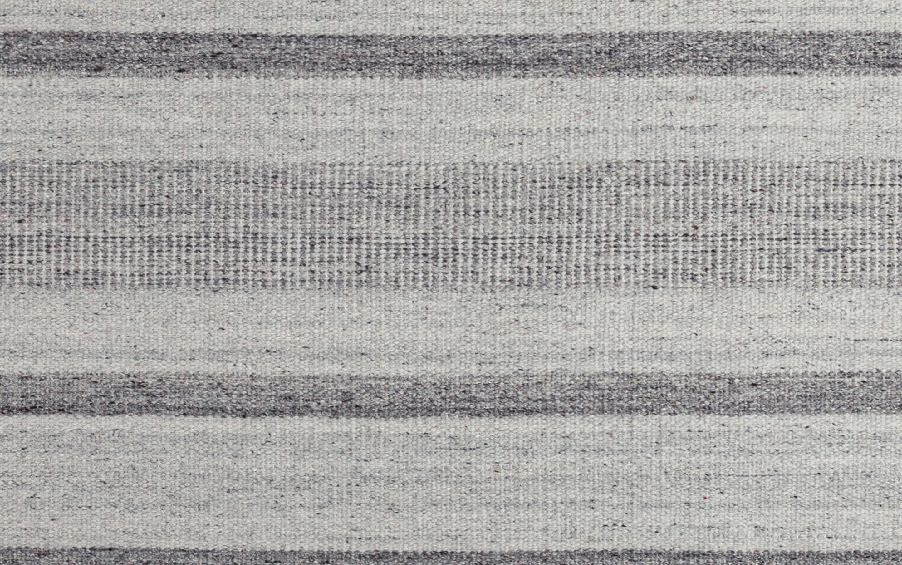 Hodges 6 x 9 Area Rug