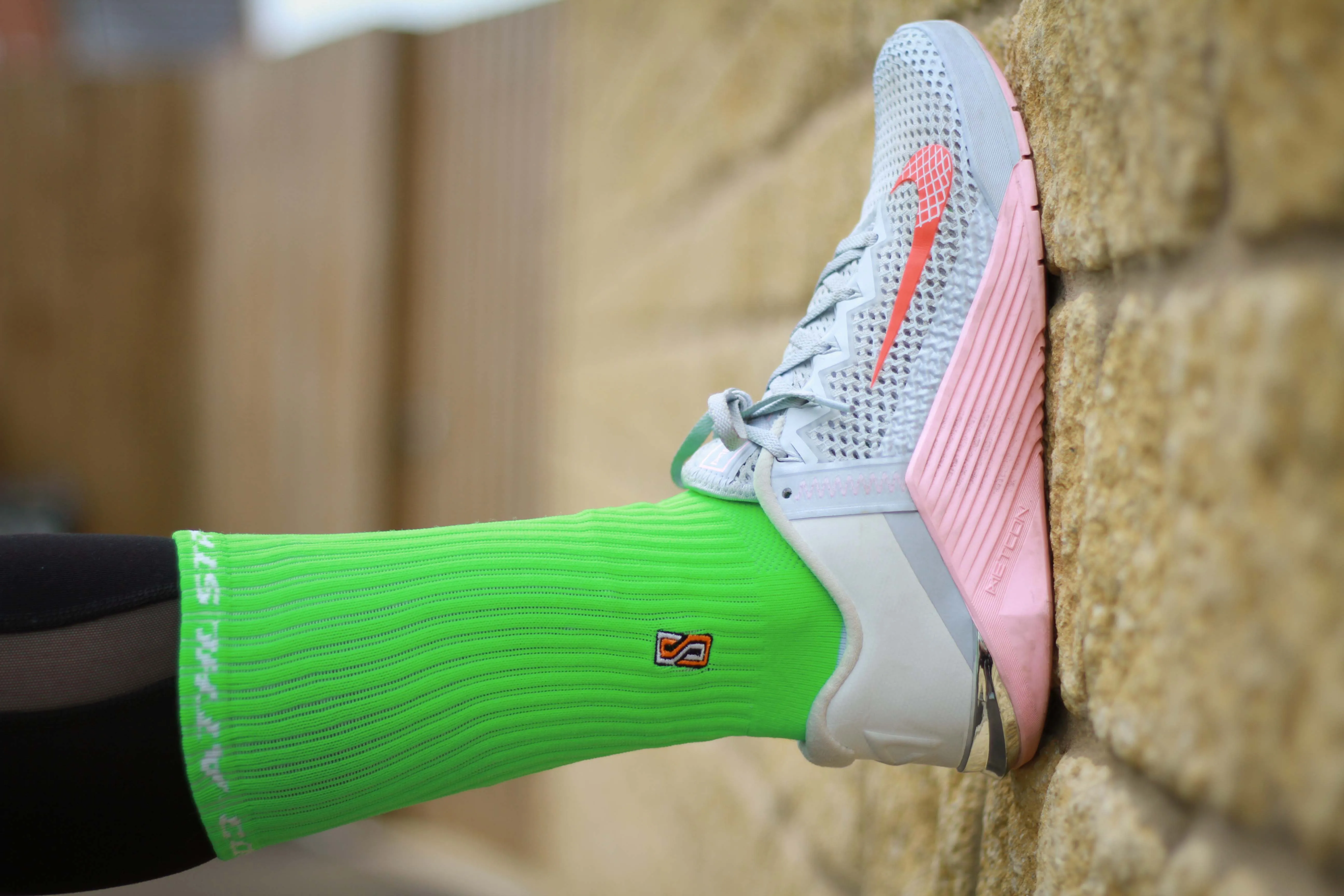 Neon - Green
